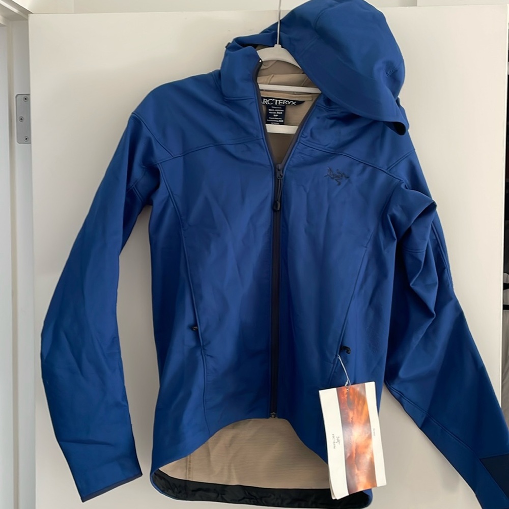 Arc’teryx Epsilon SV Jacket - Men’s small